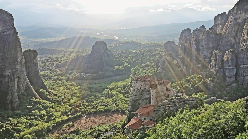 Elopement-Fotograf in Meteora