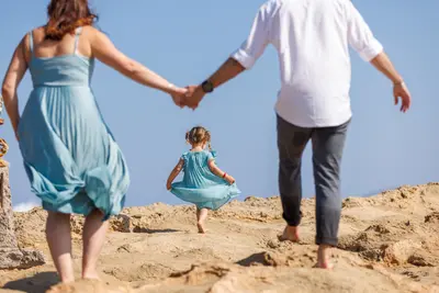 Family photoshoot in Agios Nikolaos by Teo F