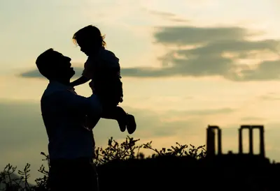 Family photoshoot in Athens Riviera by Sotiris P