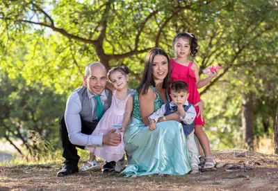 Family photoshoot in Athens by Sotiris P