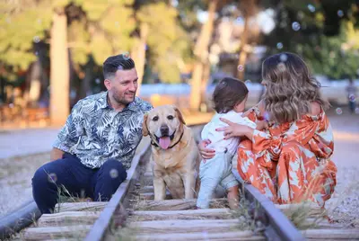 Family photoshoot in Athens by Sotiris P