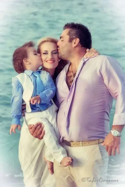 Family photoshoot by Takis D