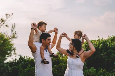Family photoshoot in Halkidiki by Konstantinos P