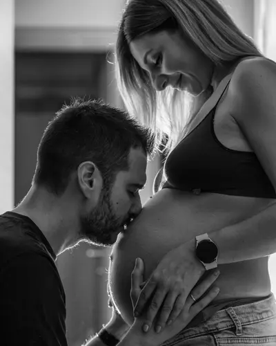 Maternity photoshoot in Athens by Christos A