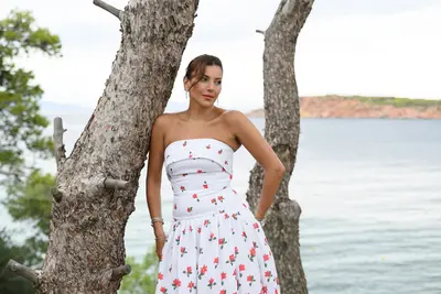 Solo Portrait photoshoot on the Athens Riviera by Panagiotis K