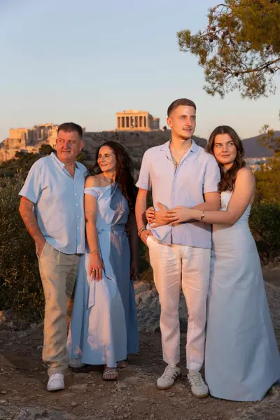 Family photoshoot in Athens by Vasilis G