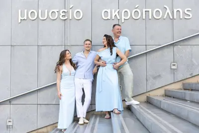 Family photoshoot in Athens by Vasilis G