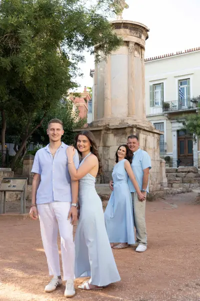 Family photoshoot in Athens by Vasilis G