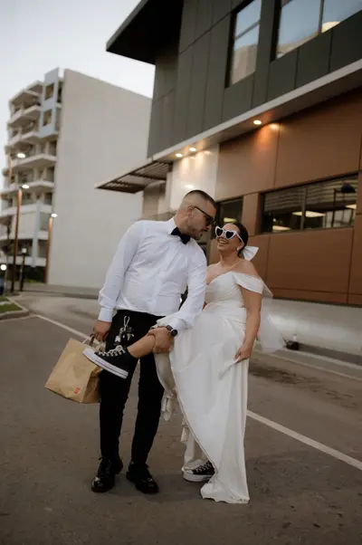 Wedding photoshoot by Leo K