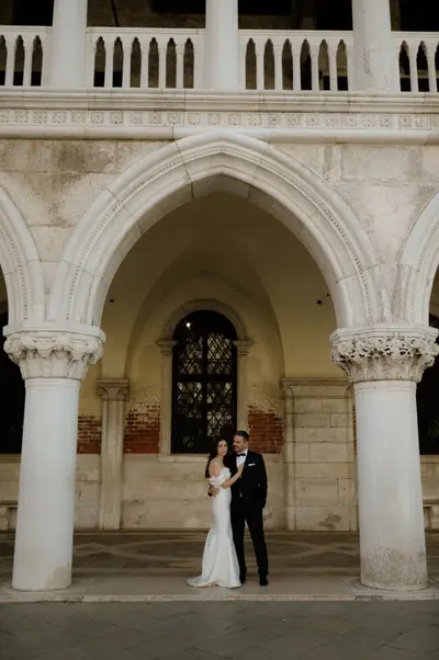 Wedding photoshoot by Leo K