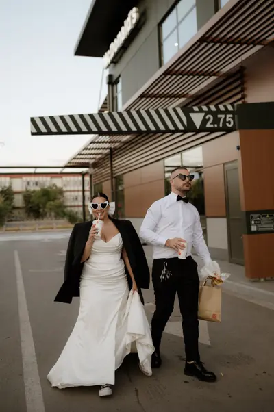 Wedding photoshoot by Leo K