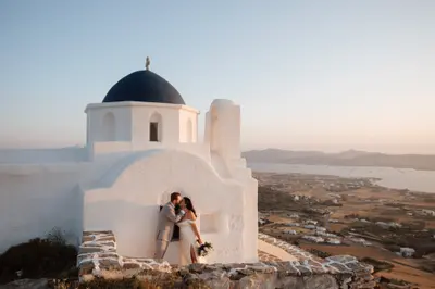 Elopement photoshoot on Paros by Michael S